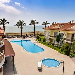 https://sunset-beach-club-lebrentals.aegeanhotels.net